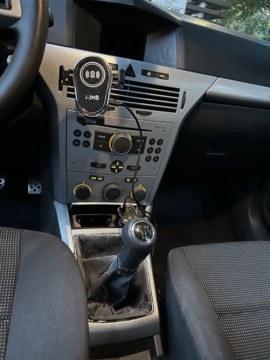 OPEL ASTRA H GTC 1.6 benzina