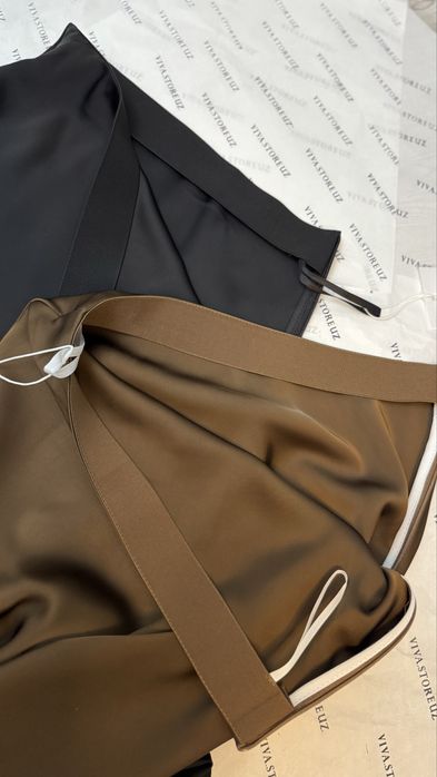 Атласные юбки разного кроя