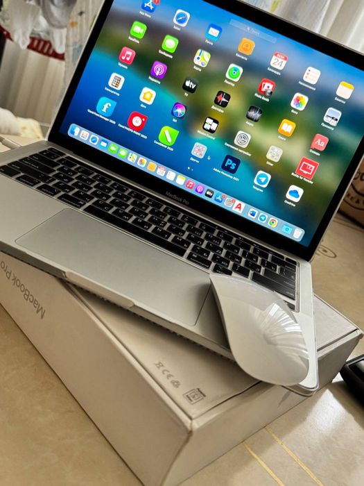 MacBook Pro 13-inch 16/512 GB