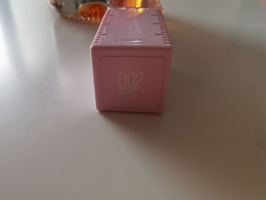 QUATRE ICONIC парфюм  100 мл, подарък червило Maybelline