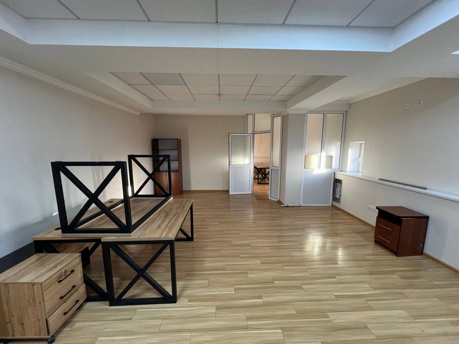 Аренда под офис 2 комната 46м2, С мебелью! Алайский 1 минут метро!