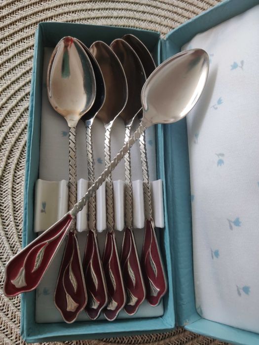 Нови луксозни лъжички за чай