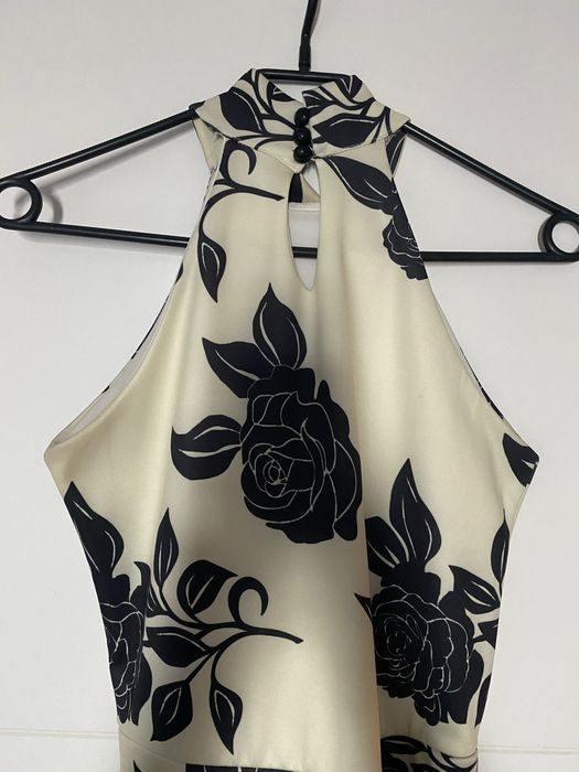 Рокля на цветя