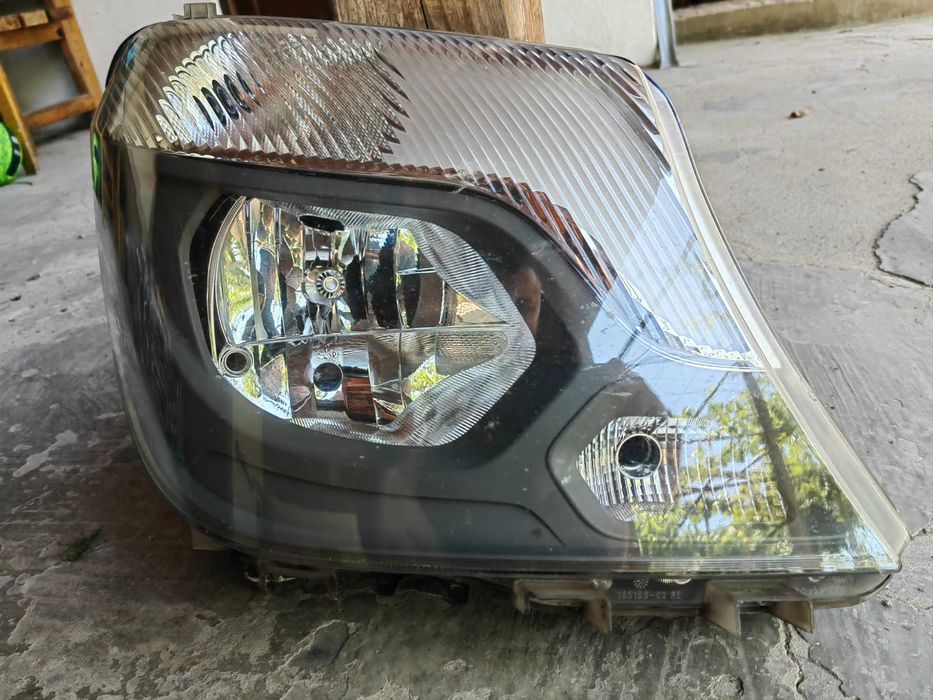 Фар Mercedes Sprinter 2013-18г. Десен/Фар Мерцедес Спринтер Оригинален