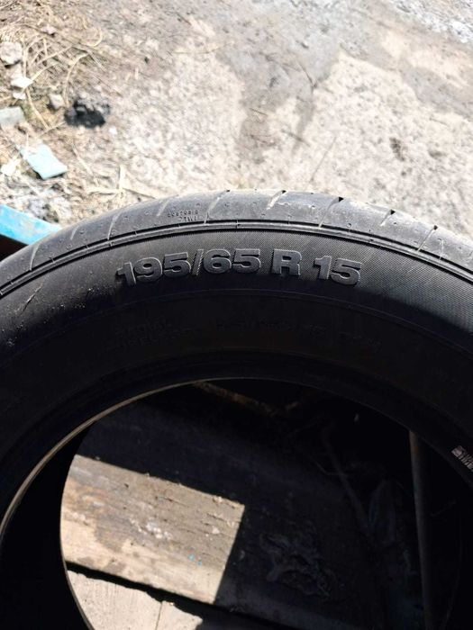 Продам шины БУ 195.65 R15