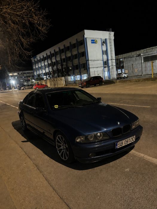 BMW Seria 5 0 — imagine 2
