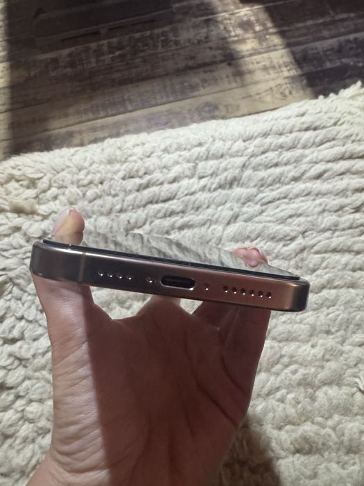 Iphone 16 Pro max като нов