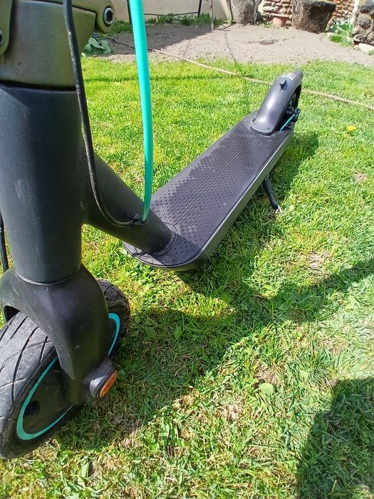 Trotineta electrica Odys powered by CYBERSOUL