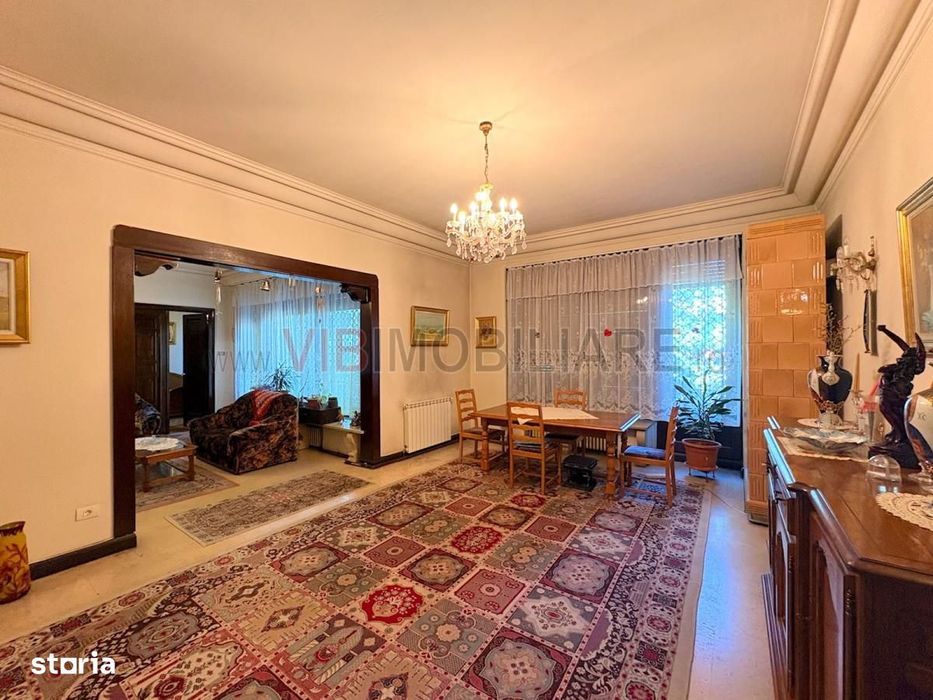 UNIRII-MIRCEA VODA, apartament in vila interbelica, 6 camere, 190 mp