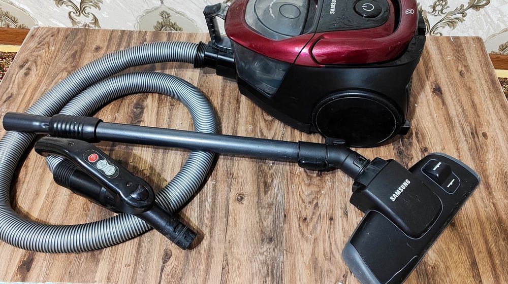 пилесос Samsung 2000watt