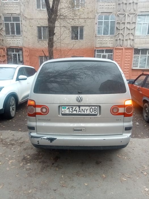 Авто Wolkswagen Sharan