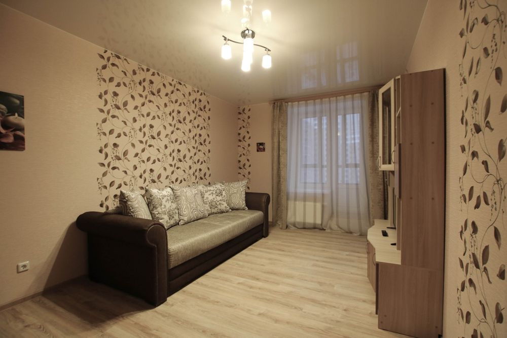 2 х ком  квартира на севере сдается посуточно  для командировочным