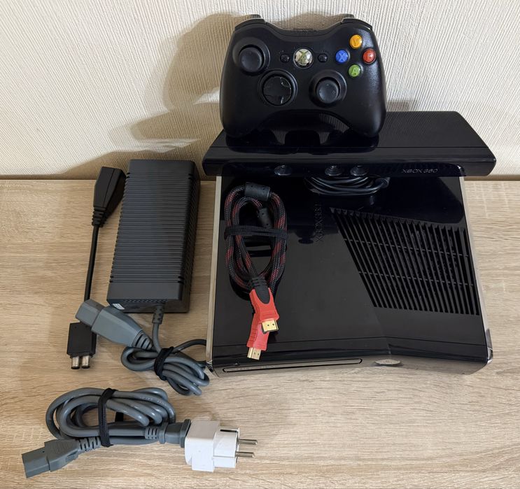 Xbox 360 SLIM + игры прошитый