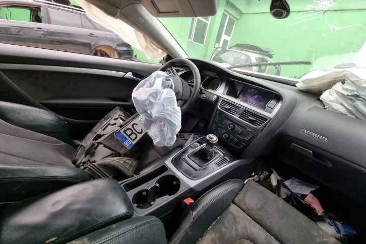 fuzeta bascula etrier calaret Planetara stanga dreapta alternator electromotor compresor ac Audi A5 Motor 2.0TDI 170 CP CAHA  A4 B8 Dezmembrez Dezmembrari Piese Q7 bug 3.0 touareg bks fata spate