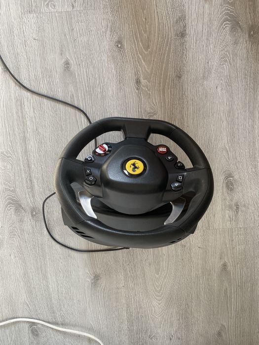 Volan Thrustmaster