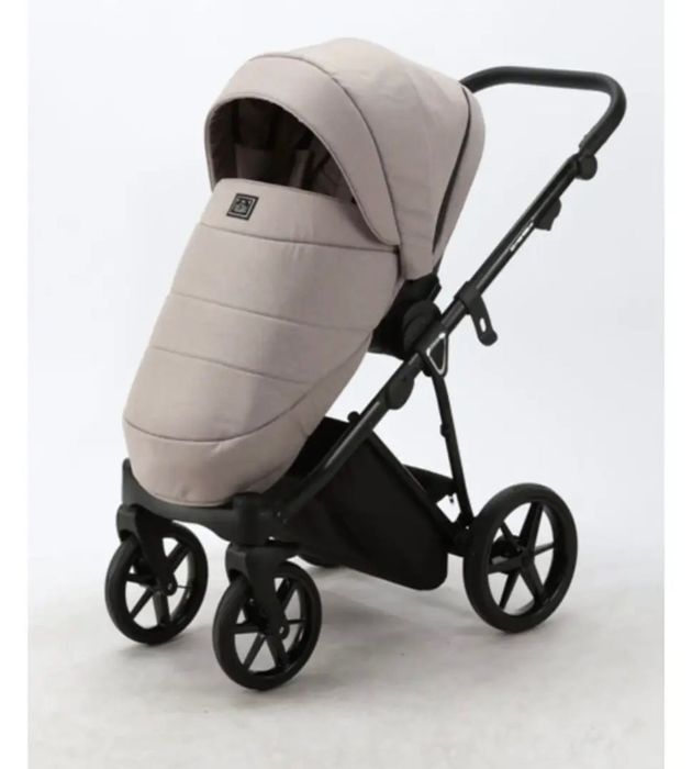 Коляска детская Adamex