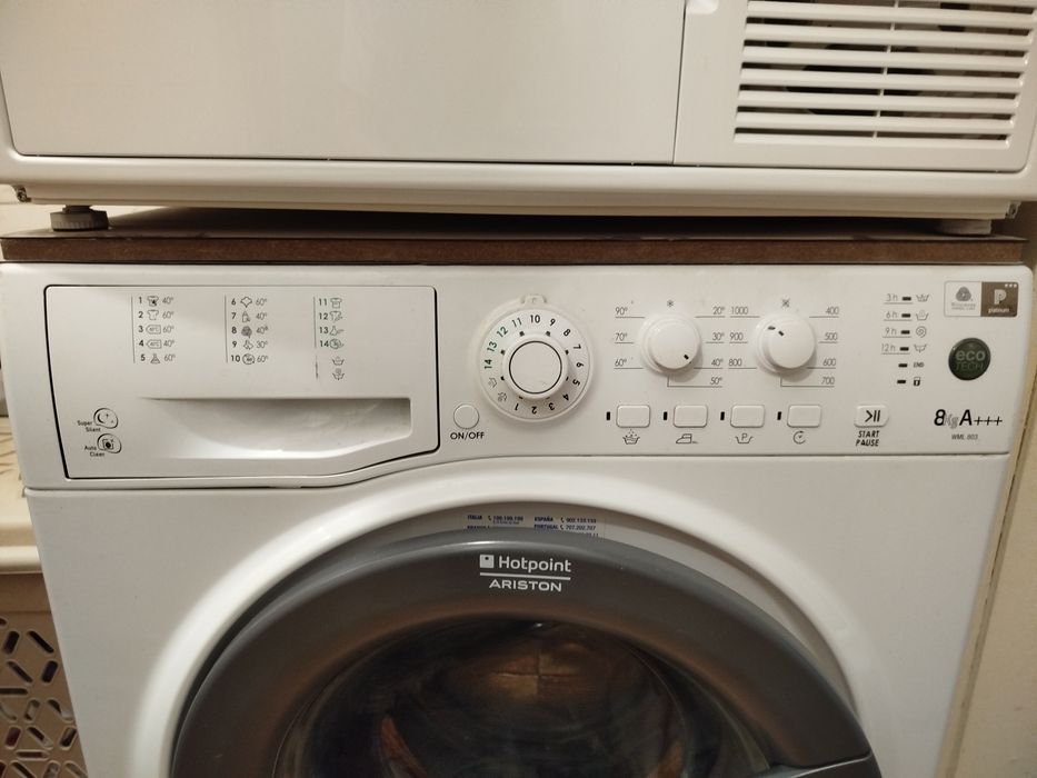 Пералня Hotpoint-Ariston