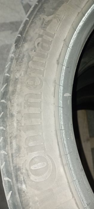 Продам шины б/у Continental