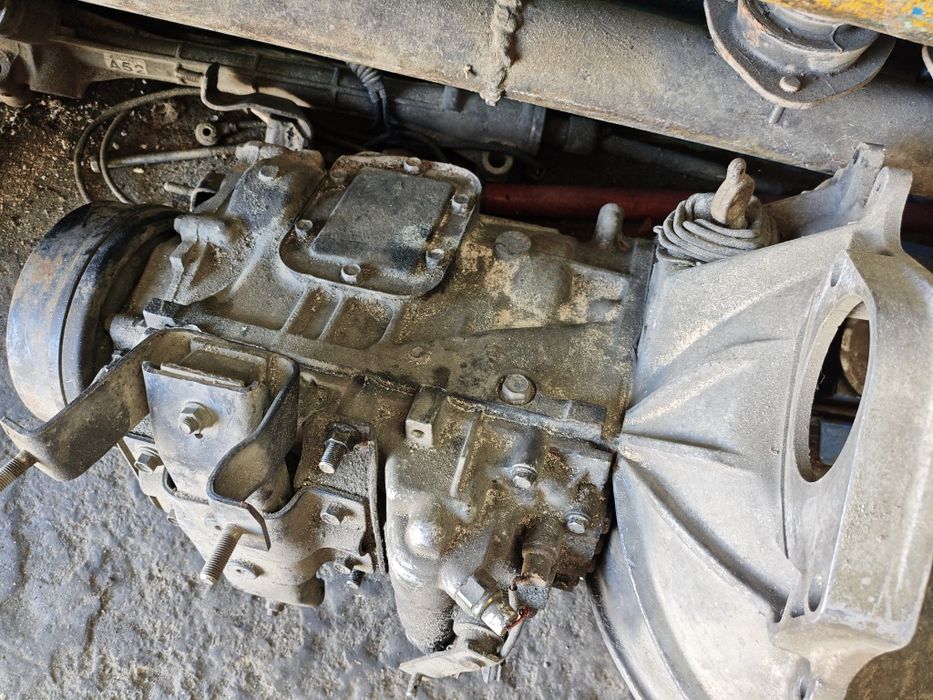 МКПП на Isuzu elf 4HF1 4.3