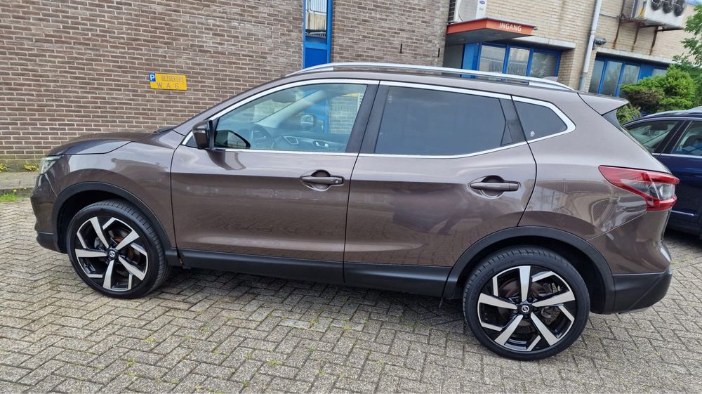 Nissan Qashqai Tehna-2021-1.3 DIG-Benzina