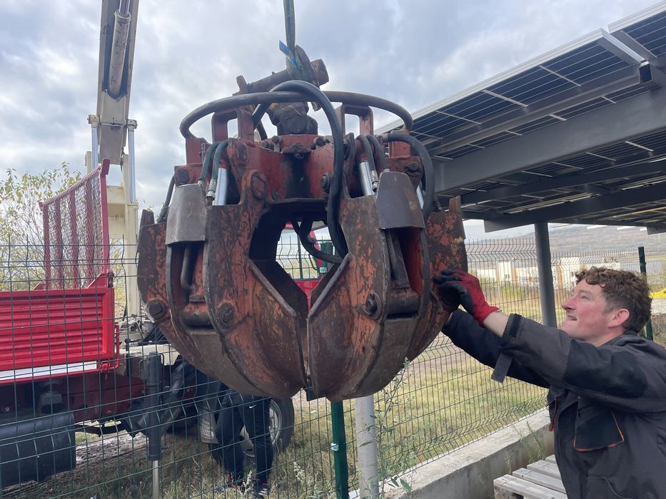 Щипка за скрап за камион работеща