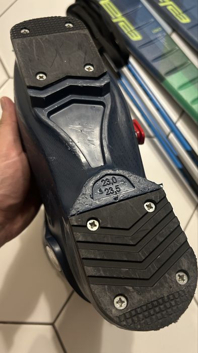 Горнолыжные ботинки Atomic 230-235