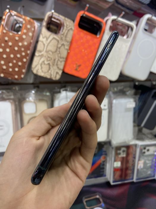 iPhone 11 Pro Max 256Gb ideal