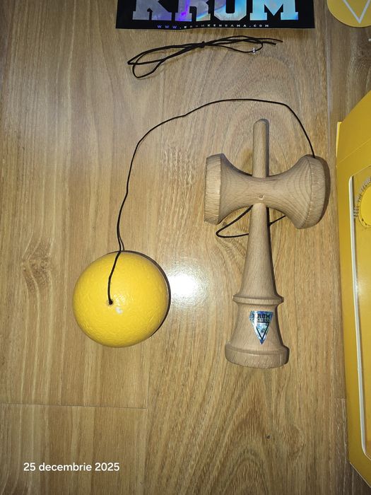 Kendama krom pop rubber