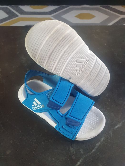 Сандали за момче