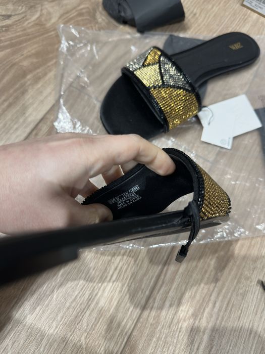 ZARA новые тапочки
