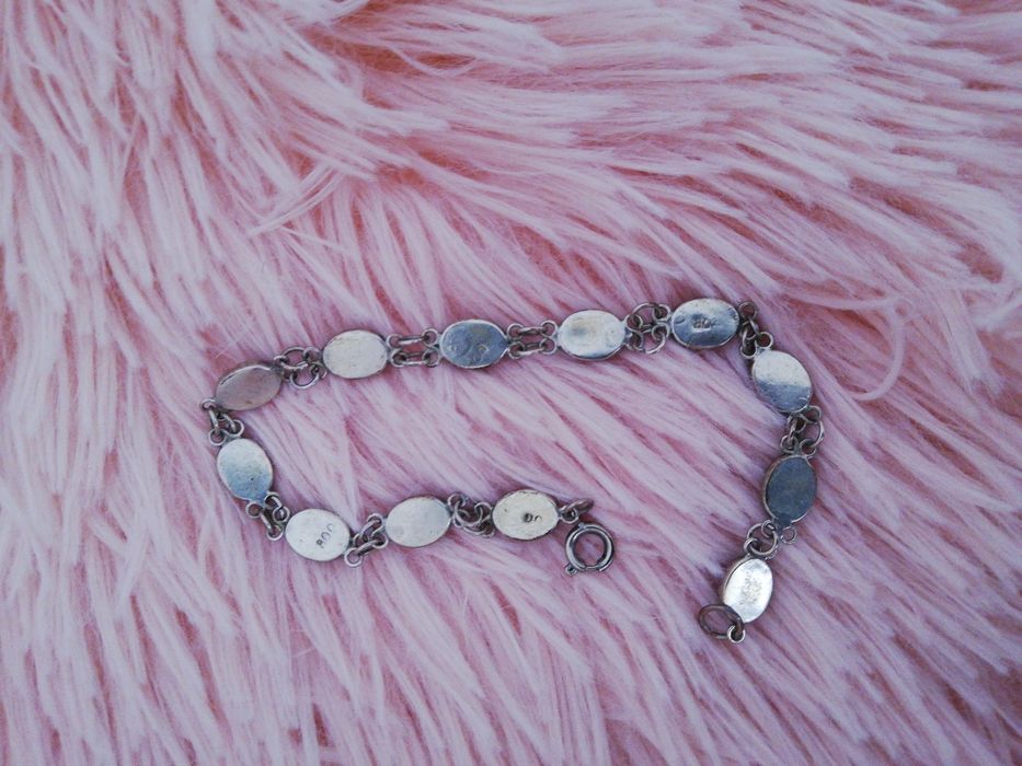 Сребърна гривна 17. 5 см