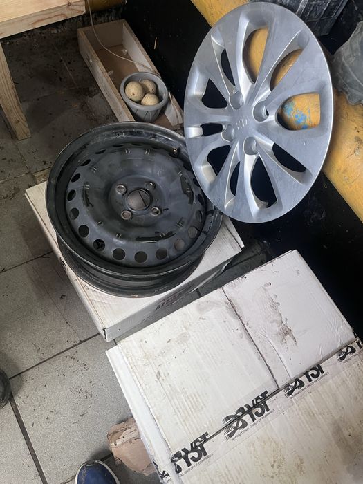 Продам диски размер R15