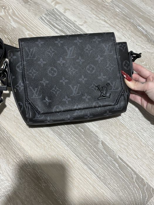 Нова чанта на LOUIS VUITTON
