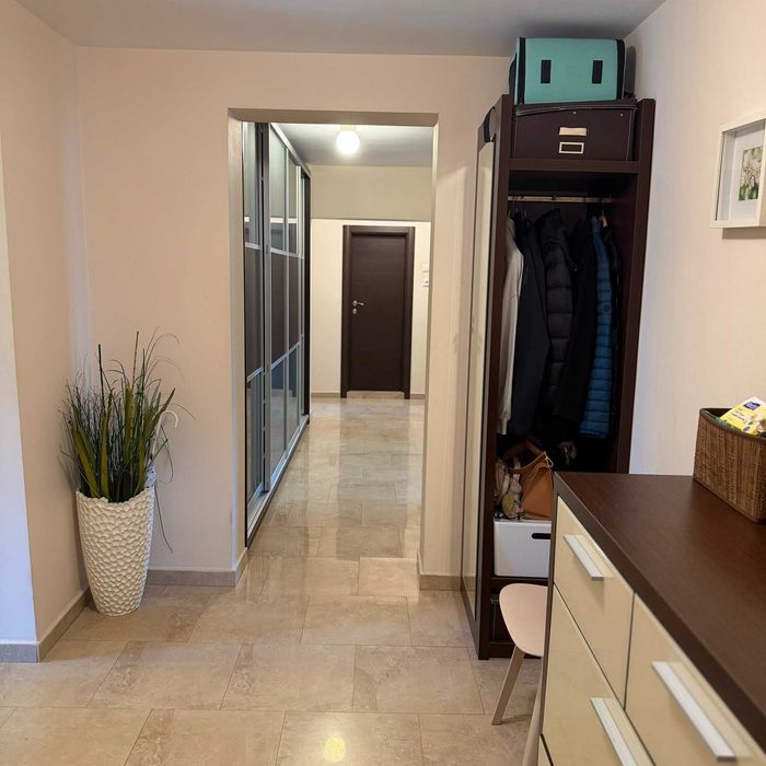 Apartament 4 camere