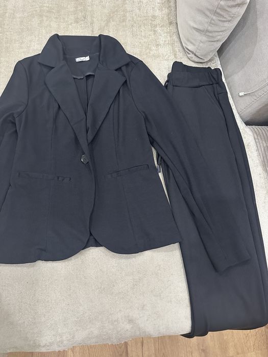 Комплект рипсан в черно и бежаво