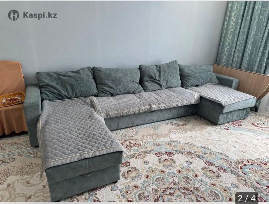 Диван в гостиную/зал(подарок ковер)