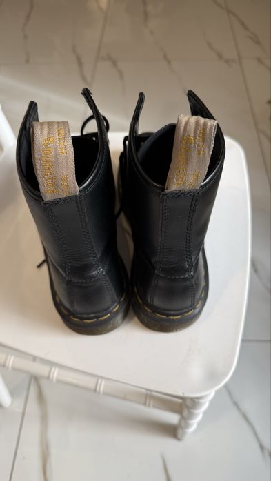 Ghete Dr Martens femei
