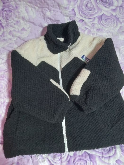 Продам одежду верхнюю