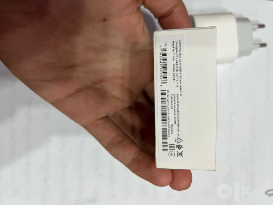 Apple 20w usb-c power adapter
