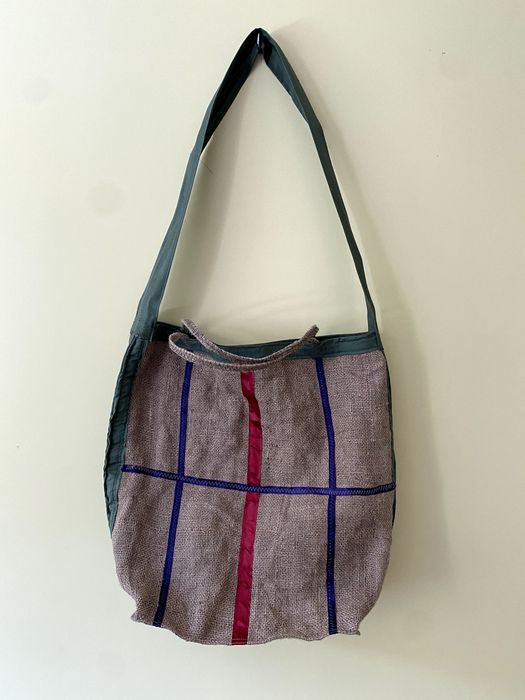Ръчно изработена платнена чанта през рамо