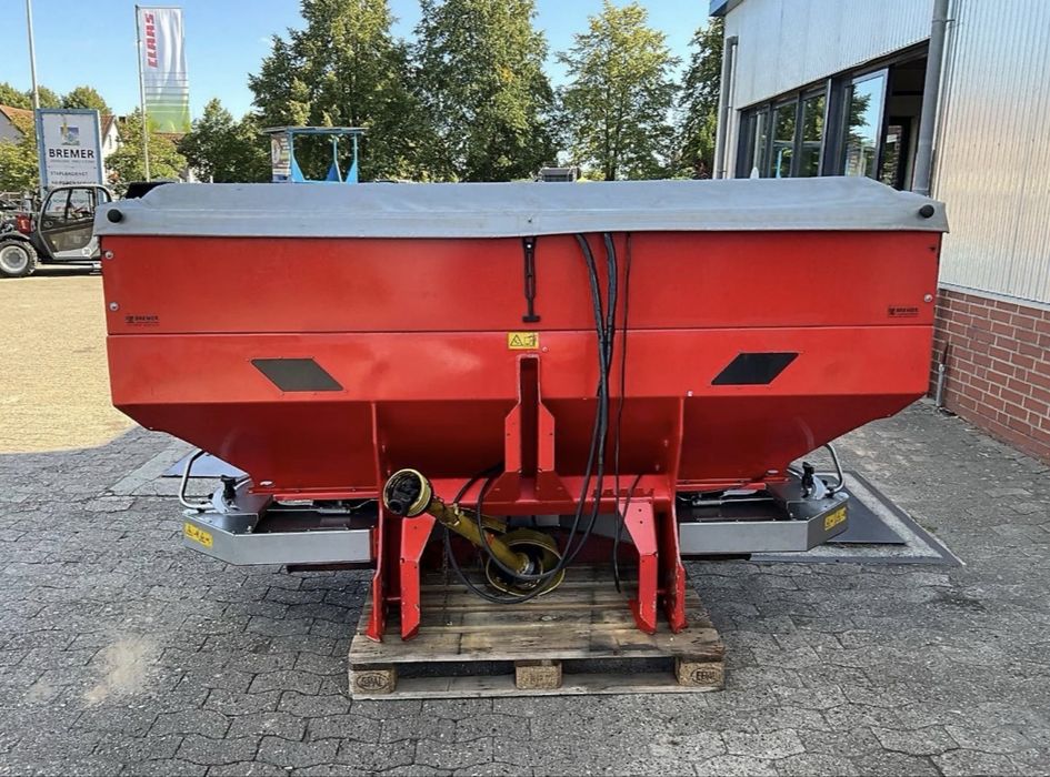 Masina imprastiat imgrasaminte RAUCH  ALPHA