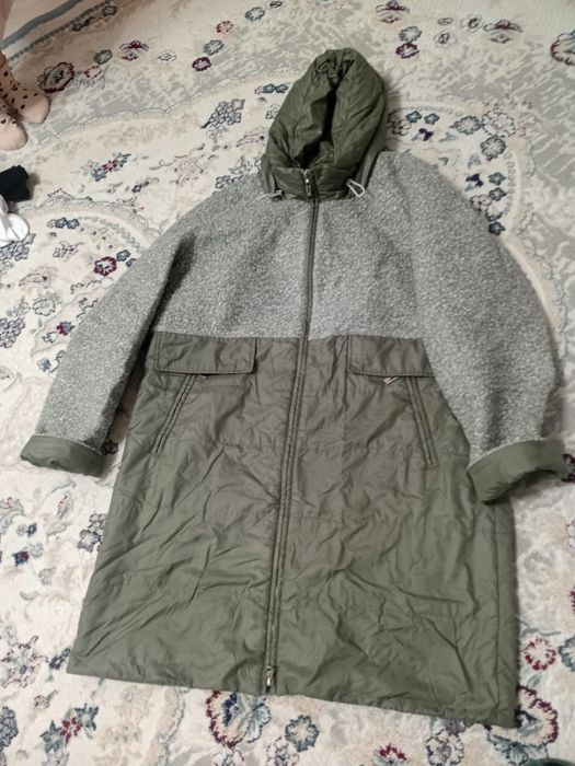 Продам женскую куртку на весну