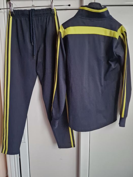 Детски футболени екипи