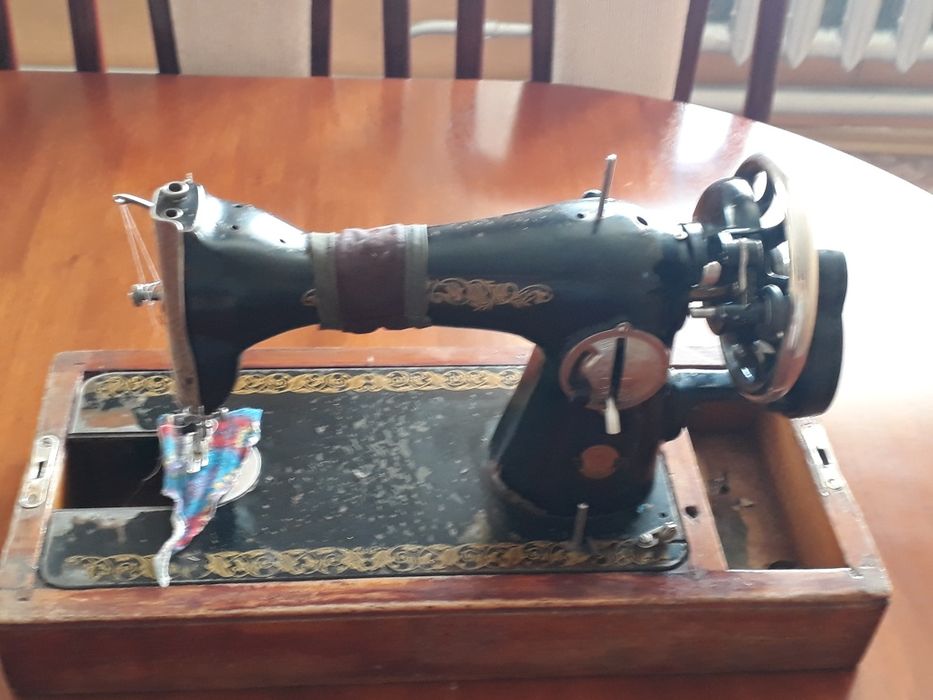 Швейная машинка продаётся.