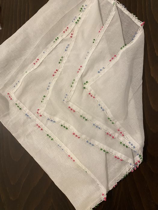 Кърпа, забрадка за носия