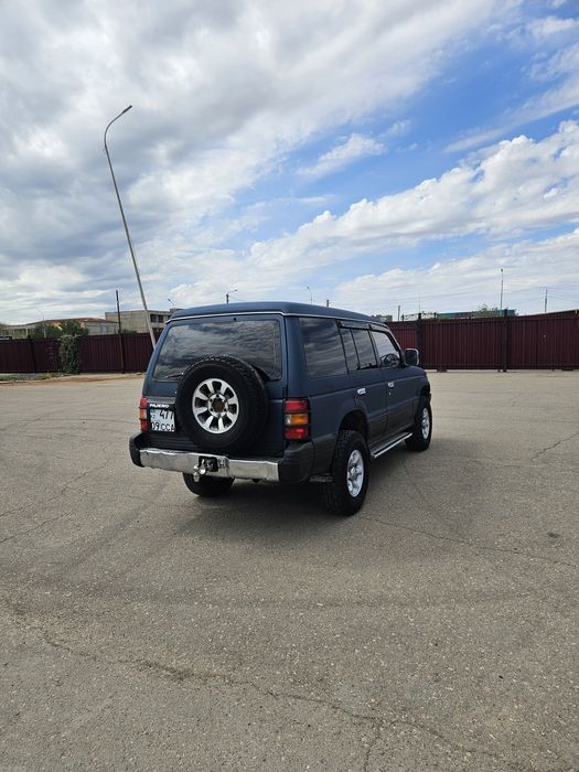 Mitsubishi Pajero 2 2.5