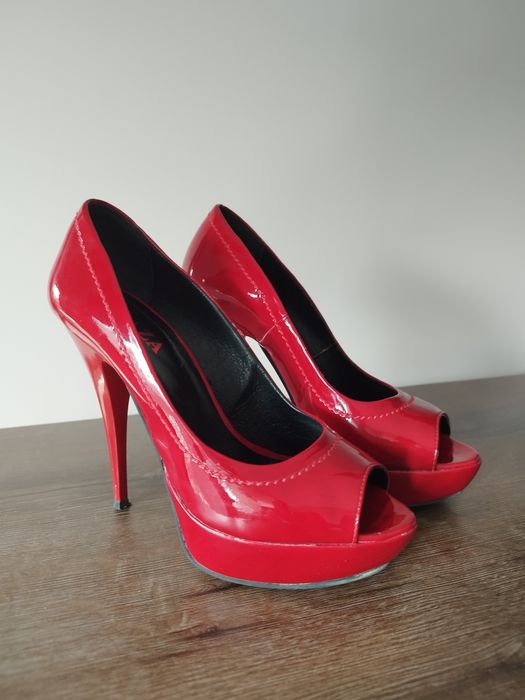 Официални обувки - естествен лак