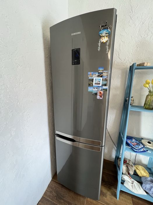 Холодильник Самсунг