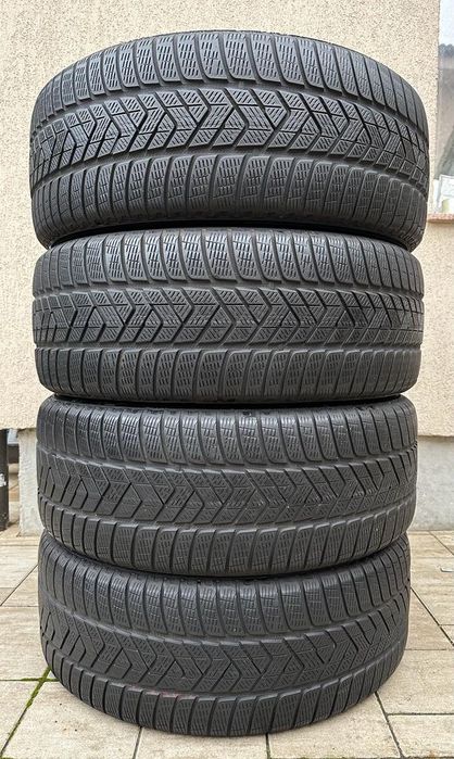 Set anvelope / cauciucuri iarna 255/55/19 Pirelli Scorpion Winter