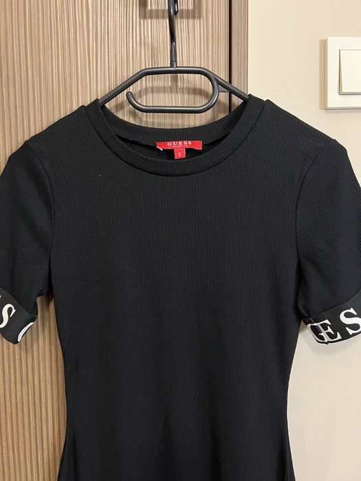 Черна Рокля Guess